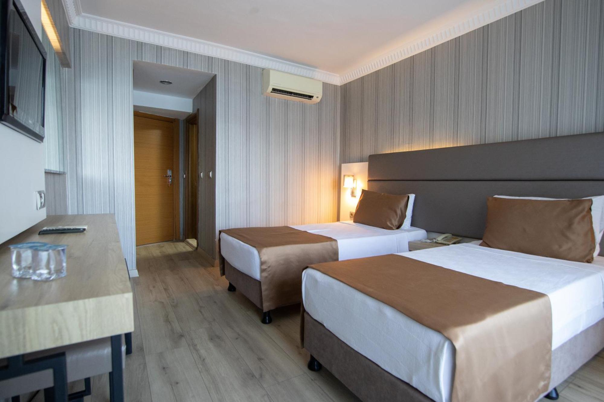 Point Beach Hotel Marmaris Exterior photo